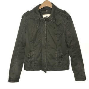 Abercrombie army green bomber jacket medium